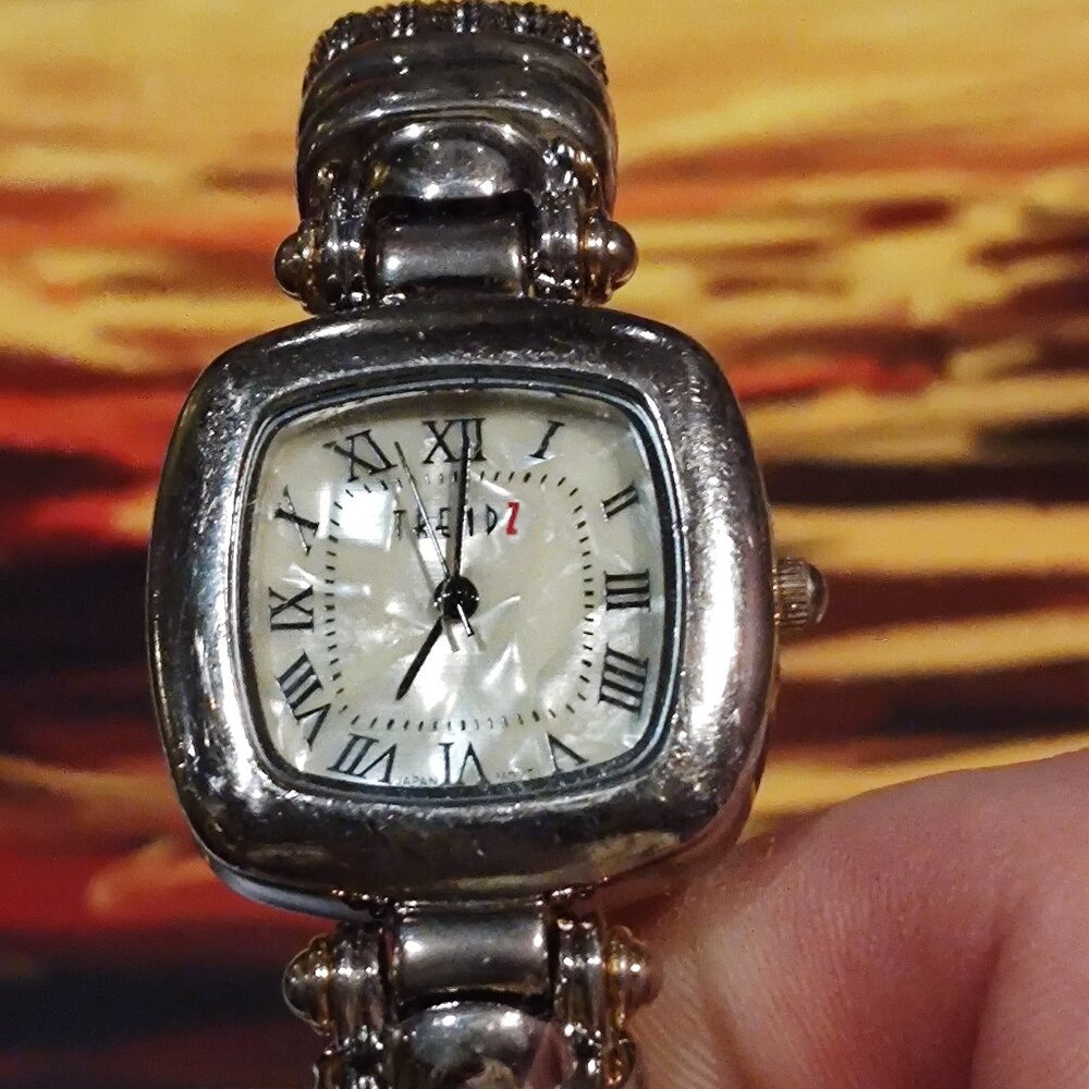Trendz Bangle Watch
